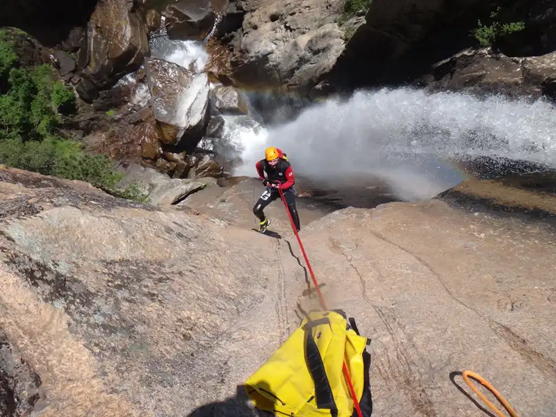 Canyoning Piscia di Gallu - Verticalité et adrénaline à l'Ospedale